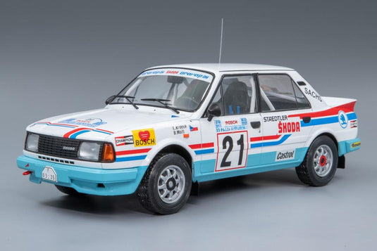 Skoda 130 LR No.21 Rallye WM Rally Acropolis 1986 L.Krecek/B.Motl/ IXO 1/18 ミニカー