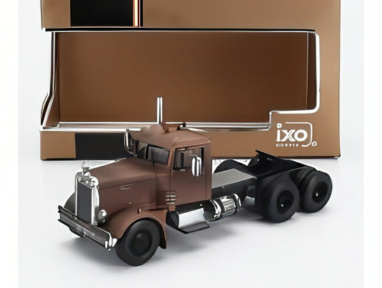 ピータービルト - 281 トラクター トラック 3軸 1955 - ラスティ/ IXO 1/64 ミニカー