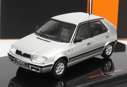 【予約】 Skodaシュコダ Feliciaフェリシア 1998 シルバー / IXO 1/43 ミニカー