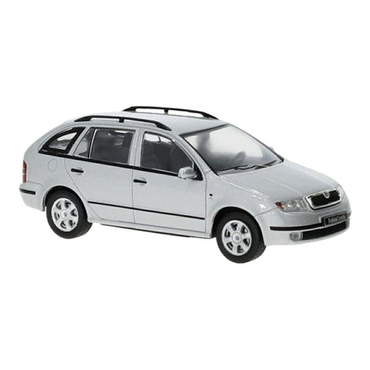 シュコダ ファビア 2000 シルバー / IXO 1/43 ミニカー
