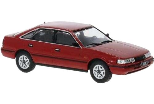 Mazda 626 1987 レッド IXOCLC520N / IXO 1/43 ミニカー