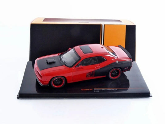 DODGE Challenger SRT8 2009 ダッジ チャレンジャー / IXO 1/43 ミニカー