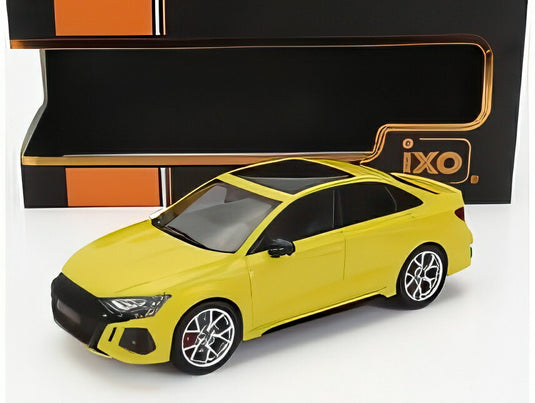 Audi RS 3 イエロー IXOMOC332.22 / IXO 1/43 ミニカー