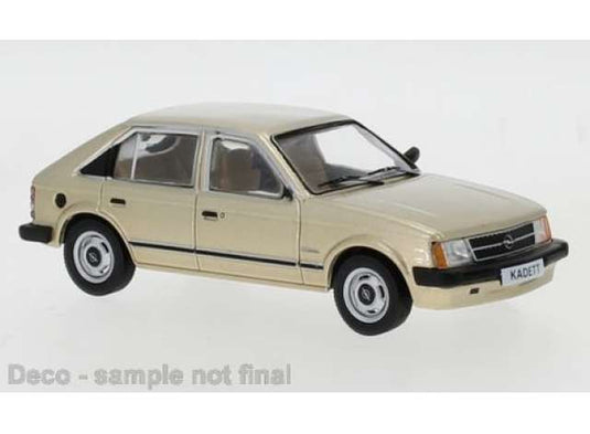1981 オペル カデット D ベージュメタリック Opel Kadett D ミニカー / IXO 1/43 ミニカー