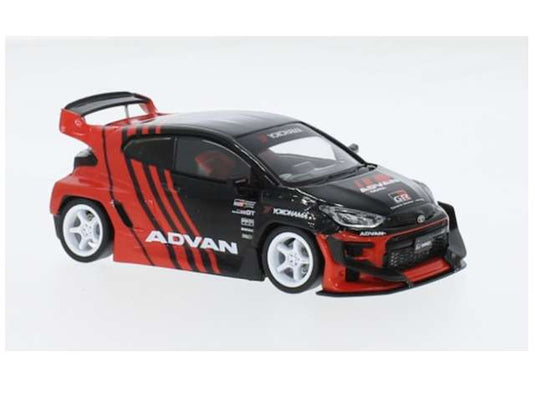 トヨタ ヤリス パンデム アドバンカラー ブラック/レッド Yaris Pandem / IXO 1/43 ミニカー
