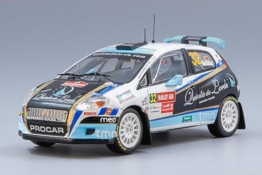 Fiat Grande Punto No.32 Wales GB Rally 2009 B. Sousa / J. Carvalho/ IXO 1/43 ミニカー