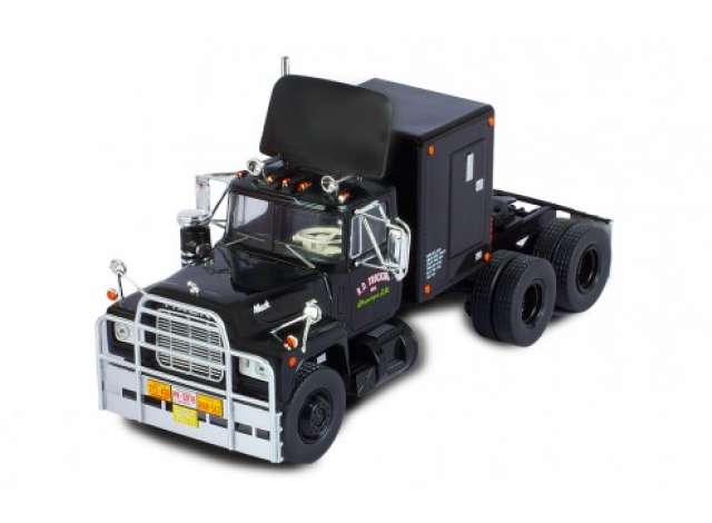 Mack Rシリーズ 1966 ブラック IXOTR100 トラクタ / IXO 1/43 建設機械模型 工事車両