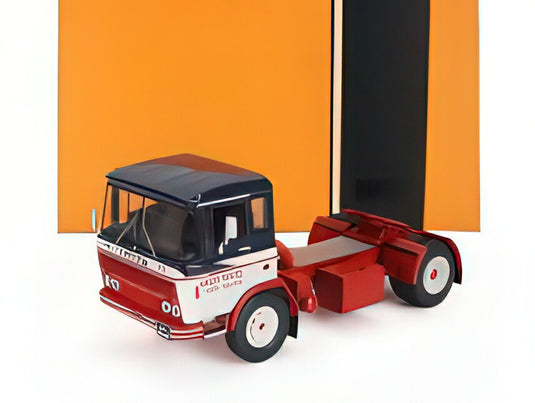 DAF  2600 TRACTOR TRUCK 2ASSI 1970  WHITE RED/IXO 1/43ミニカー