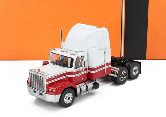 GMC ジェネラル トラクタートラック 3軸 1980 レッド/ホワイト / IXO 1/43 ミニカー