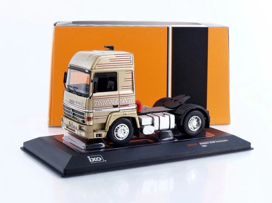 Renaultルノー R390 Turboleaderターボリーダー 1987 / IXO 1/43 ミニカー