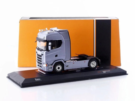 スカニア Sシリーズ 2020 シルバー / IXO 1/43 ミニカー