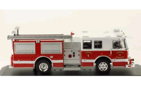 Seagrave マローダーII シャーロット消防署 レッドホワイト/IXO 1/43ミニカー