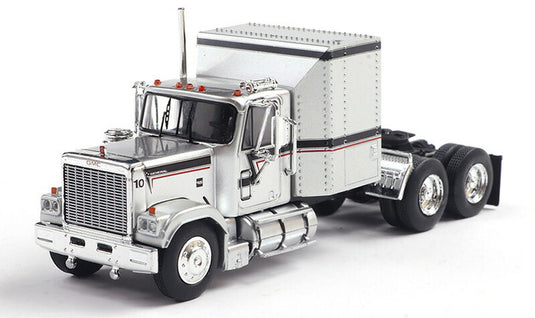 GMC Generalジェネラル 1980 キャブ トラック 働く車 模型 ダイキャスト モデル / IXO 1/64 ミニカー 模型