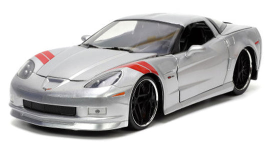Chevroletシボレー Corvetteコルベット Z06 2006 シルバー スポーツカー 模型 / JADA 1/24 ミニカー 模型