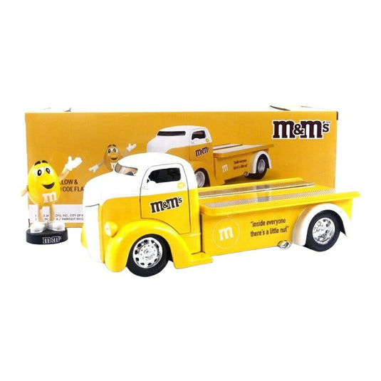 1947 フォード COE フラットベッドトラック M&M's イエロー フィギュア付 / Jada Toys 1/24 ミニカー