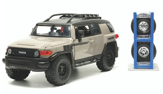 Toyota FJ Cruiser タイヤラック & 替えホイール付き ミニカー / JADA 1/24