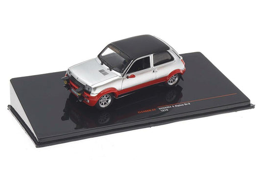 Renaultルノー 5 Alpine Gr.2 1978 シルバー/レッド / IXO 1/43 ミニカー