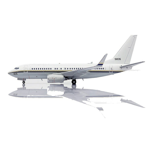 アメリカ海軍 US Navy ボーイング C-40A クリッパー / JC Wings 1/200 飛行機模型 ミリタリー