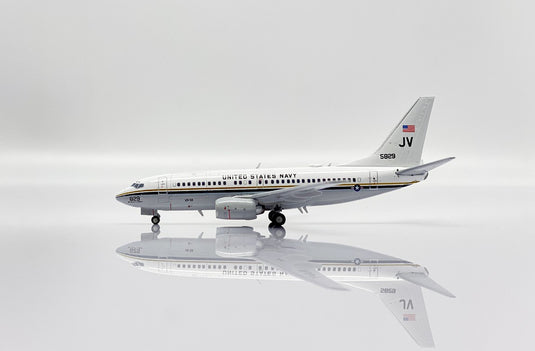 アメリカ海軍 US Navy ボーイング C-40A Clipper / JC Wings 1/400 飛行機模型 ミリタリー