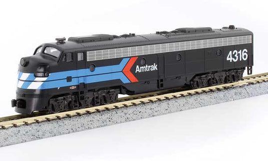 EMD E8A シングルヘッドライト & パッセンジャーパイロット DCC アムトラック