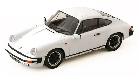 【予約】8-10月以降発売予定PORSCHE 911 CARRERA クーペ 1983 ホワイト / KK-SCALE 1/18 ミニカー