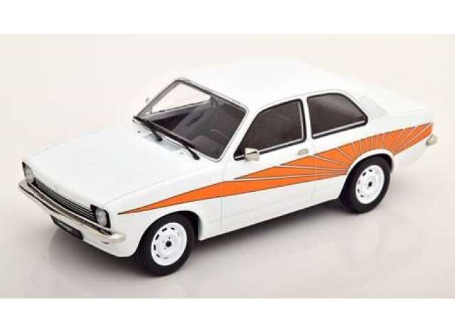 ギャラリービューアに画像をロードする, 1973 Opel Kadett C Swinger, white/orange/KK-SCALE 1/18ミニカー
