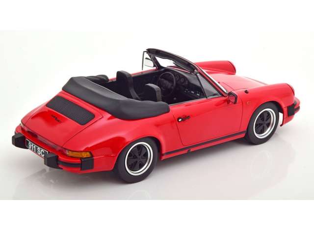 ギャラリービューアに画像をロードする, 1983 Porsche 911 SC Cabrio with extra Softtop, red/KK-SCALE 1/18ミニカー
