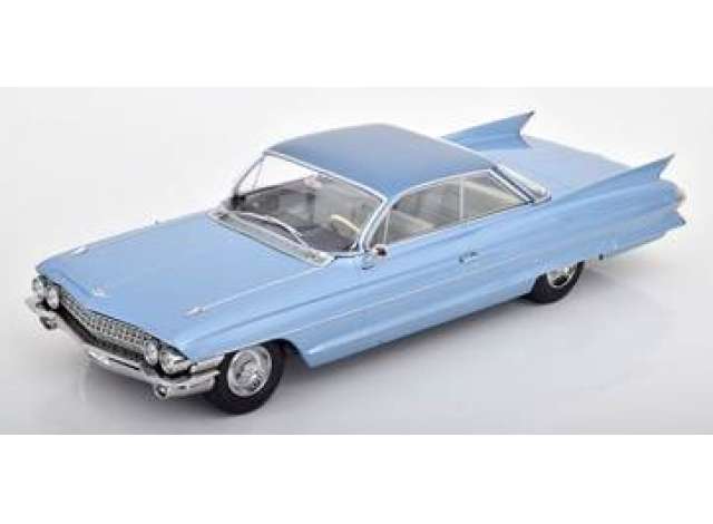 ギャラリービューアに画像をロードする, 1961 Cadillac Series 62 Coupe DeVille, light blue metallic/KK-SCALE 1/18ミニカー
