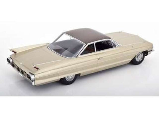 1961 Cadillac Series 62 Coupe DeVille, beige metallic/KK-SCALE 1/18ミニカー