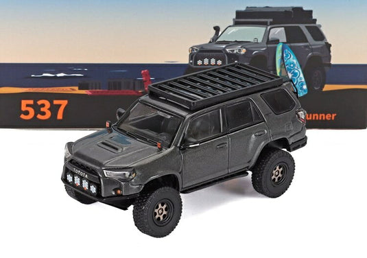 TOYOTAトヨタ 4RUNNER ワイドボディ 2018 グレー / GCD 1/64 ミニカー