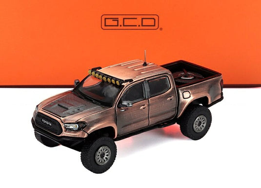 TOYOTAトヨタ タコマ TRD PRO ピックアップ 2022 ダークブロンズ / GCD 1/64 ミニカー