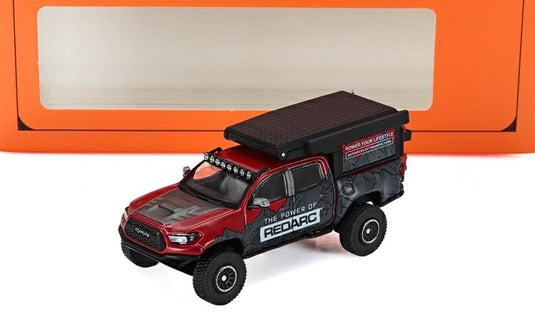 Toyotaトヨタ Tacomaタコマ ピックアップ キャンパー 2022 グレーレッド / GCD 1/64 ミニカー