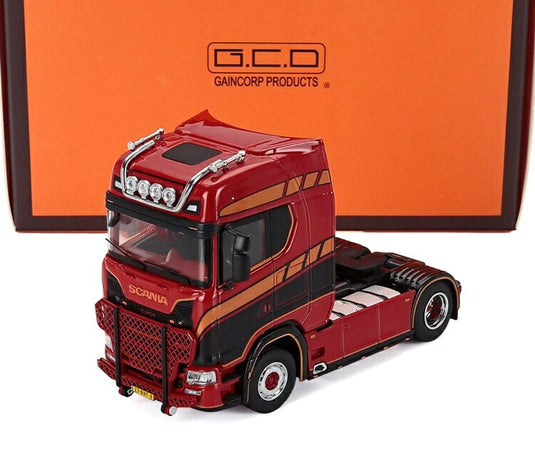 Scaniaスカニア S730 V8 トラクター トラック 2ASSI 2017 レッド / GCD 1/64 ミニカー