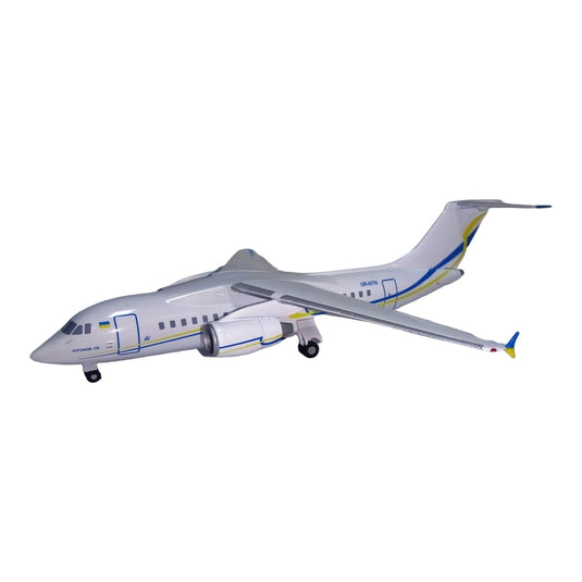 アントノフ設計局 Antonov Design Bureau アントノフ An-158 / KUM Models 1/200 飛行機模型 旅客機