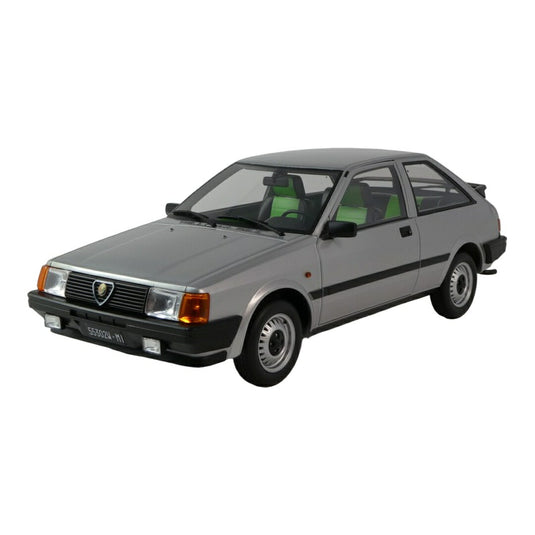 Alfa Romeoアルファロメオ Arna 1.3 TI 1984 シルバー / LAUDO 1/18 ミニカー