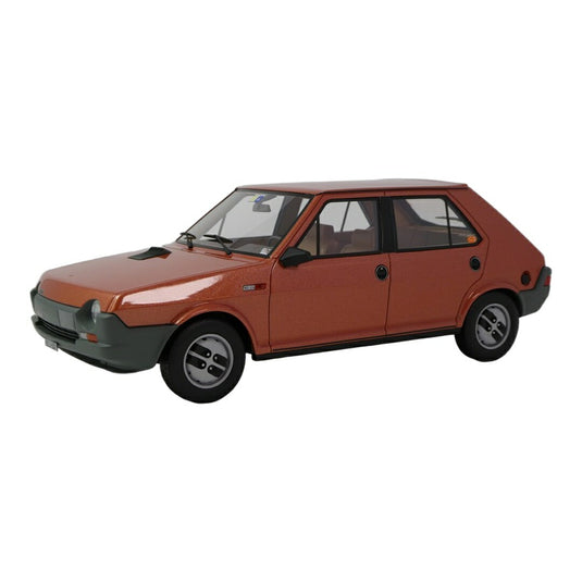 Fiatフィアット Ritmoリトモ 60 CL 1978 コッパーメタリック / LAUDO 1/18 ミニカー