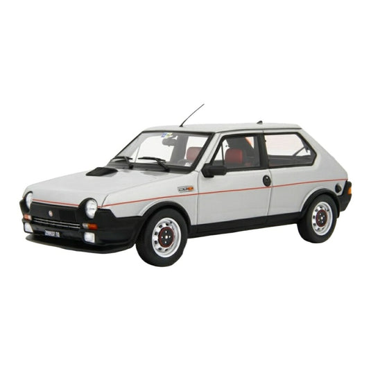 Fiatフィアット Ritmoリトモ 105 TC 1981 シルバー / LAUDO-RACING 1/18 ミニカー