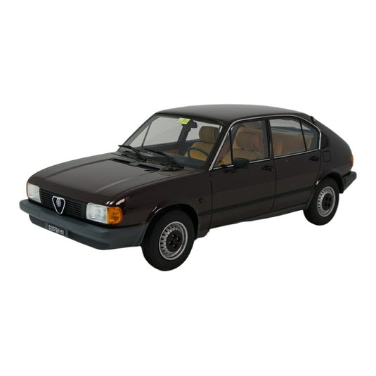 Alfa Romeoアルファロメオ Alfasudアルファスッド 1.2 4 Porte 1980 ブラウン / LAUDO 1/18 ミニカー