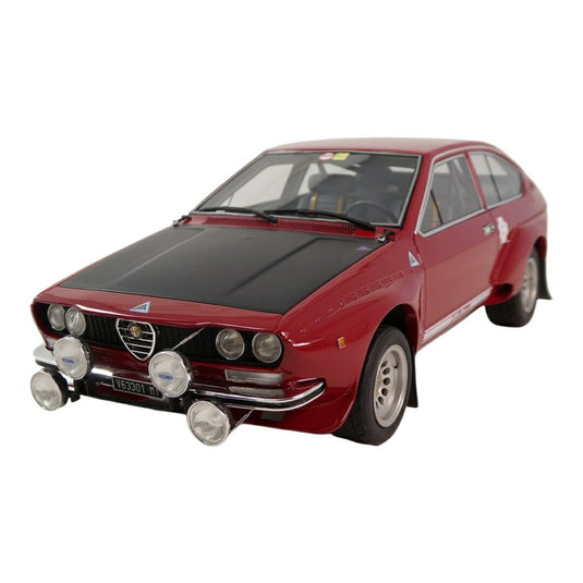 Alfa Romeoアルファロメオ Alfettaアルフェッタ Gr.2 Autodelta 1975 レッド / LAUDO 1/18 ミニカー