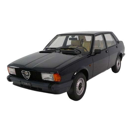 Alfa Romeoアルファロメオ Giuliettaジュリエッタ 1.6/1.8 1980 ブラック / LAUDO 1/18 ミニカー