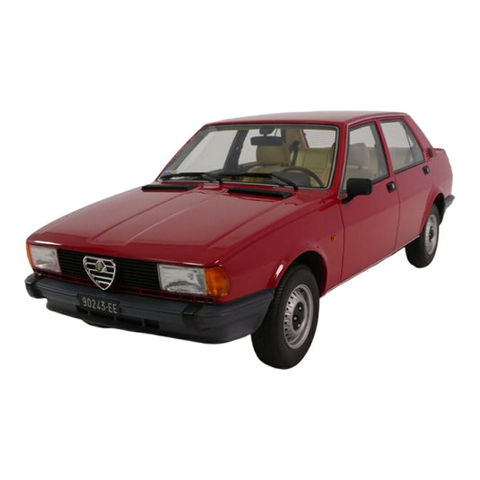 Alfa Romeoアルファロメオ Giuliettaジュリエッタ 2.0 1980 レッド / LAUDO 1/18 ミニカー