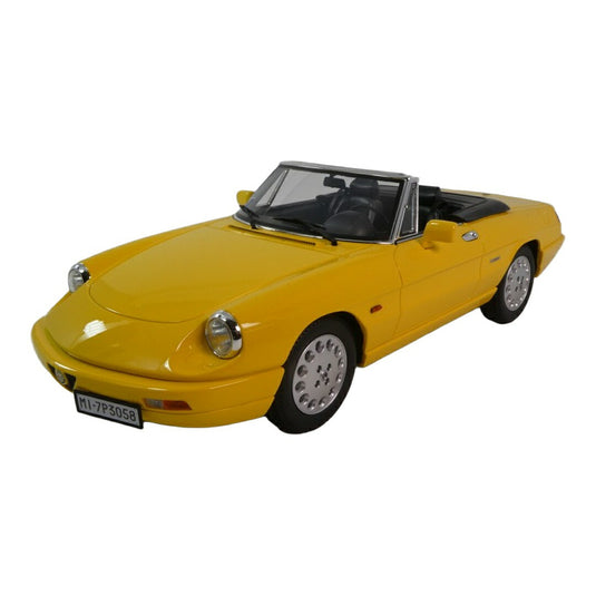 Alfa Romeoアルファロメオ Spiderスパイダー 1.6/2.0 i 1990 イエロー / LAUDO 1/18 ミニカー