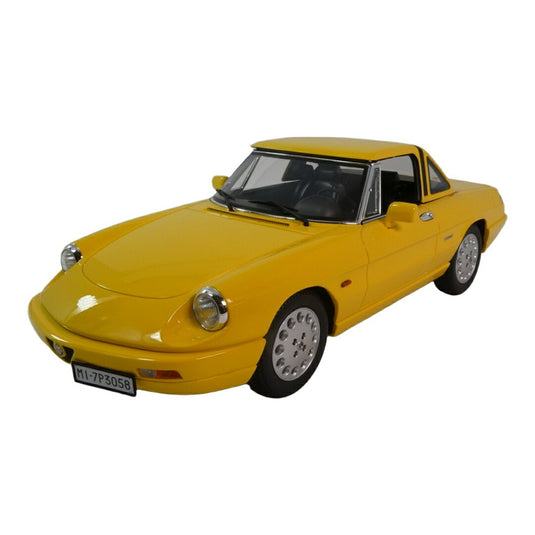 Alfa Romeoアルファロメオ Spiderスパイダー Hard Topハードトップ 1.6/2.0 i 1990 イエロー / LAUDO 1/18 ミニカー