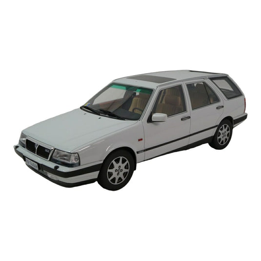 Lanciaランチア Themaテーマ ステーションワゴン ターボディーゼル 1988-92 ホワイト / LAUDO 1/18 ミニカー