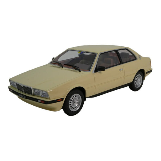 Maseratiマセラティ 2.0 Biturbo 1982-83 イエロー / LAUDO 1/18 ミニカー