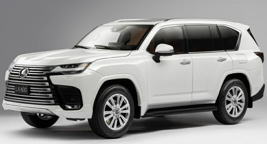 【予約】2026年発売予定 Lexusレクサス LX600 2024 ホワイト / LCD 1/18 ミニカー