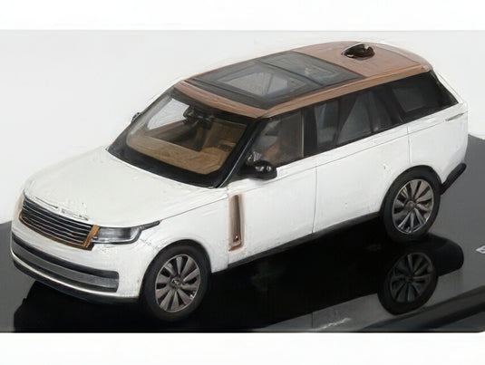 【予約】12月以降発売予定LAND ROVER レンジローバー SV セレニティ 2023 ホワイト/ LCD 1/43 ミニカー