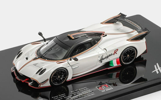 【予約】2026年発売予定PAGANI ウアイラ R 2021 ホワイト ブラック/ LCD 1/43 ミニカー
