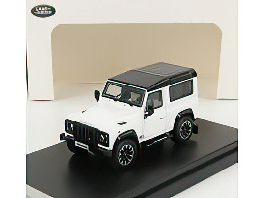 LAND ROVER DEFENDER 90 WORKS V8 70th EDITION 2018 WHITE/LCD 1/64ミニカー