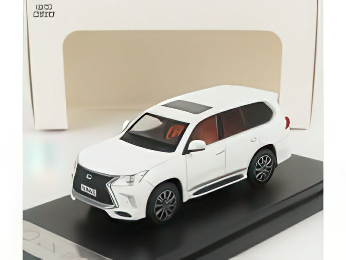 LEXUS LX570 2018 ホワイト/ LCD 1/64 ミニカー